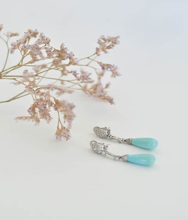 Pendientes de turquesas y brillantes. 2