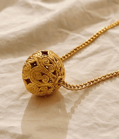 Collar bola de fuego 1