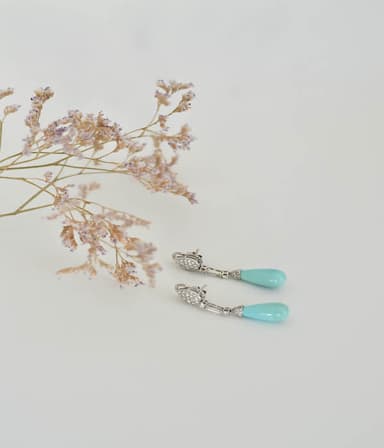 Pendientes de turquesas y brillantes. 1
