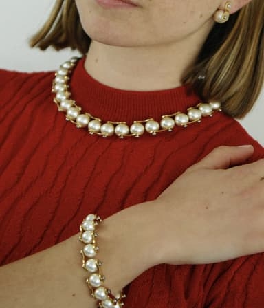 Collar de  perlas articulado LV 3
